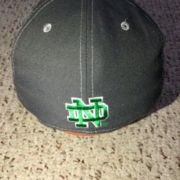 University of Notre Dame Hat/Cap - Picture 6 of 7